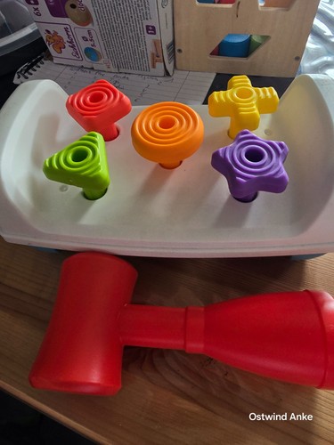 Fisher price hammer bank - price,